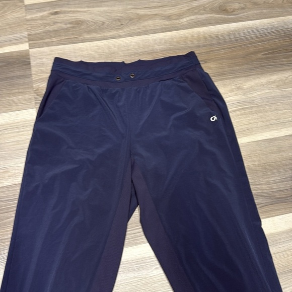 GapFit Navy Activewear pants size small - Picture 4 of 9